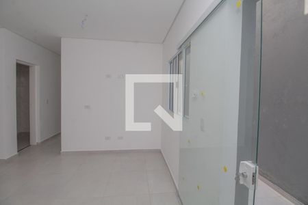 Sala de apartamento para alugar com 2 quartos, 50m² em Parque Tomas Saraiva, São Paulo