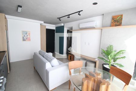 Sala / Cozinha de apartamento para alugar com 2 quartos, 49m² em Água Fria, São Paulo