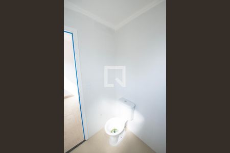 Banheiro de kitnet/studio para alugar com 1 quarto, 29m² em Centro, Taubaté