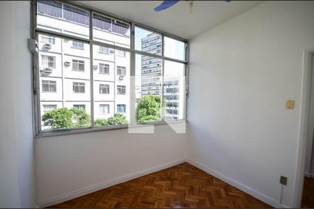 Quarto 1 de apartamento à venda com 2 quartos, 69m² em Tijuca, Rio de Janeiro