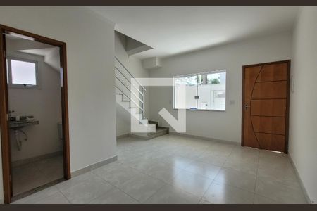 Sala de casa para alugar com 3 quartos, 150m² em Vila Alzira, Santo André