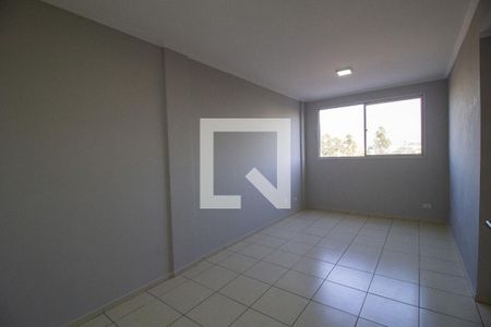 Sala de apartamento para alugar com 3 quartos, 60m² em Jardim Clarice I, Votorantim