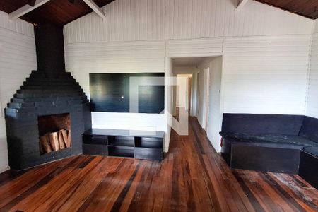 Sala de casa de condomínio para alugar com 2 quartos, 250m² em Itaipu, Niterói