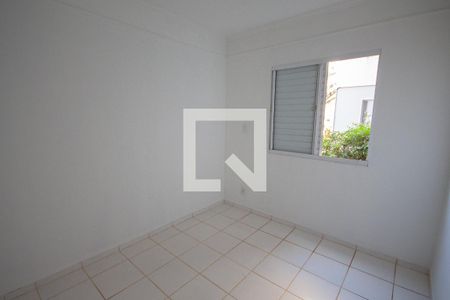 Quarto 1 de apartamento para alugar com 2 quartos, 42m² em Jardim Florestan Fernandes, Ribeirão Preto