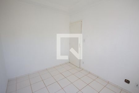 Quarto 2 de apartamento para alugar com 2 quartos, 42m² em Jardim Florestan Fernandes, Ribeirão Preto