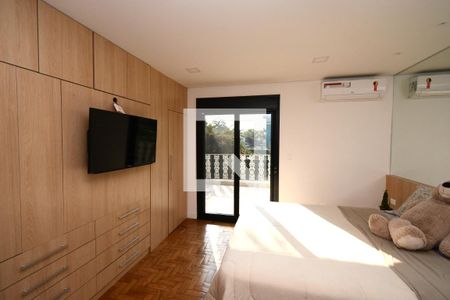 Suíte 1 de casa à venda com 3 quartos, 310m² em Interlagos, São Paulo
