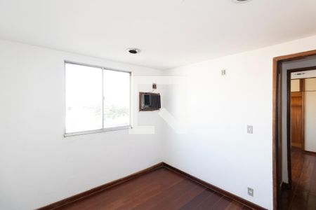 Quarto 1 de apartamento para alugar com 2 quartos, 64m² em Campo Grande, Rio de Janeiro