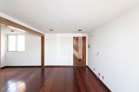 Sala de apartamento para alugar com 2 quartos, 64m² em Campo Grande, Rio de Janeiro