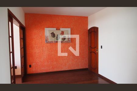 Sala de apartamento à venda com 3 quartos, 120m² em Vila Santa Terezinha, Várzea Paulista