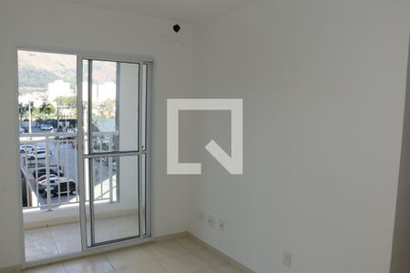 Apartamento para alugar com 2 quartos, 59m² em Ouro Verde, Nova Iguaçu