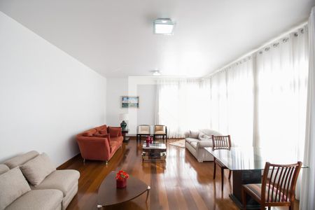 Sala 1 de apartamento à venda com 4 quartos, 234m² em Lourdes, Belo Horizonte