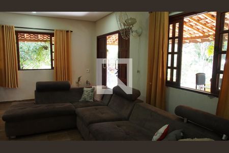 Sala de casa à venda com 6 quartos, 2820m² em Figueira Branca, Várzea Paulista