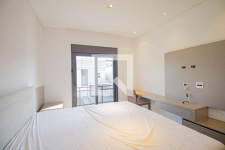 Quarto 1 Suite 1 de casa de condomínio para alugar com 3 quartos, 200m² em Campo Comprido, Curitiba