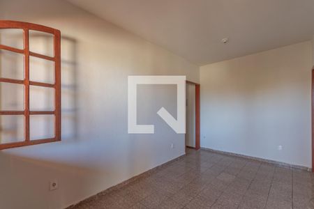 Sala de casa para alugar com 2 quartos, 80m² em Vila Jardim Leblon, Belo Horizonte