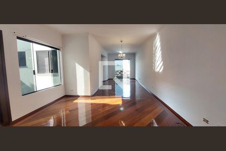 Sala de apartamento para alugar com 3 quartos, 123m² em Jardim, Santo André