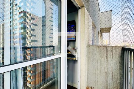 Varanda de apartamento à venda com 2 quartos, 38m² em Vila Augusta, Guarulhos