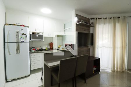 Sala de apartamento para alugar com 2 quartos, 65m² em Vila Bela Vista (zona Norte), São Paulo