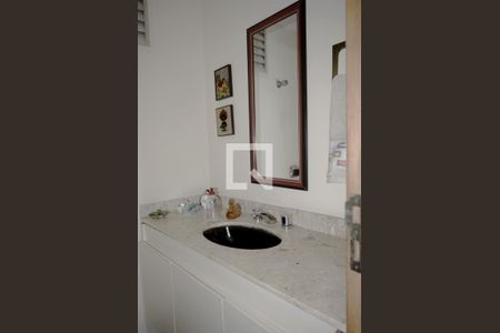 Lavabo de apartamento à venda com 3 quartos, 115m² em Vila Madalena, São Paulo