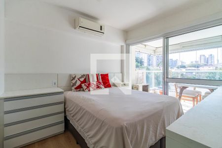 Quarto de apartamento à venda com 1 quarto, 60m² em Pinheiros, São Paulo