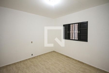 Quarto 1 de casa à venda com 3 quartos, 200m² em Vila California, São Paulo