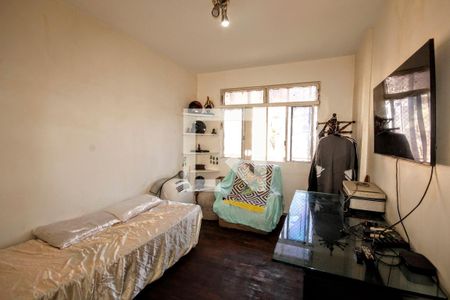 quarto 1 de apartamento à venda com 3 quartos, 177m² em Cidade Jardim, Belo Horizonte