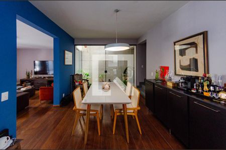 Sala de jantar de casa à venda com 4 quartos, 400m² em Serra, Belo Horizonte