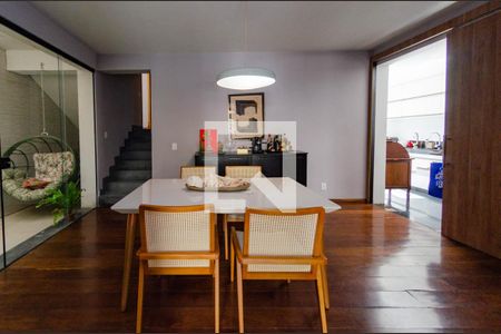 Sala de jantar de casa à venda com 4 quartos, 400m² em Serra, Belo Horizonte