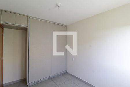 Quarto 1 de apartamento para alugar com 2 quartos, 57m² em Alto Umuarama, Uberlândia