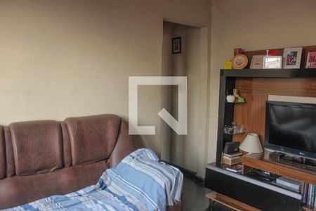 Sala de casa para alugar com 2 quartos, 100m² em Santo Antonio, Contagem