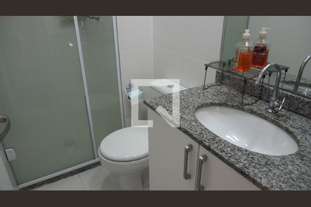 Banheiro de apartamento à venda com 3 quartos, 61m² em Parque União, Jundiaí