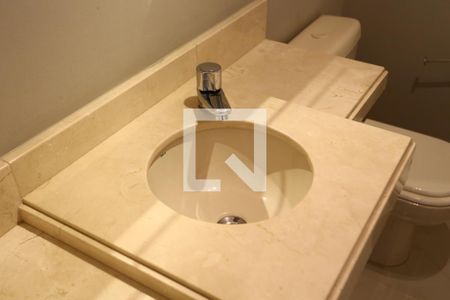 Lavabo de apartamento à venda com 4 quartos, 161m² em Vila Suzana, São Paulo