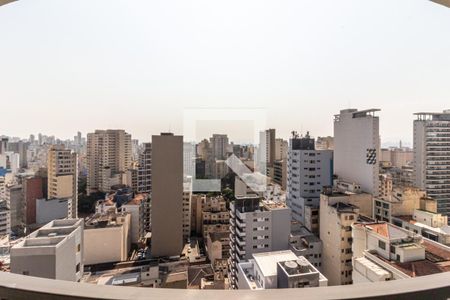 Varanda - Vista de kitnet/studio para alugar com 1 quarto, 21m² em Santa Ifigênia, São Paulo