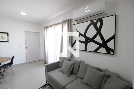 Sala de apartamento para alugar com 3 quartos, 72m² em Alto Umuarama, Uberlândia