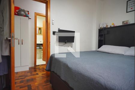 Quarto 1 de apartamento à venda com 2 quartos, 56m² em Petrópolis, Porto Alegre