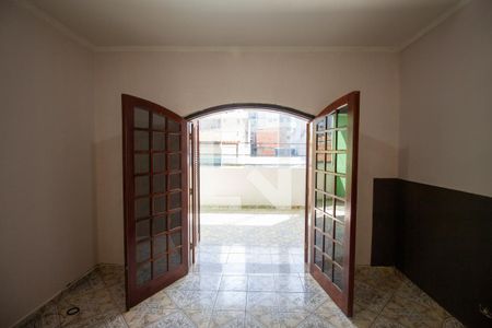 Sala de apartamento para alugar com 1 quarto, 80m² em Jardim das Oliveiras, Itaquaquecetuba