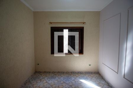 Quarto 1 de apartamento para alugar com 1 quarto, 80m² em Jardim das Oliveiras, Itaquaquecetuba