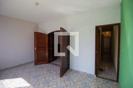 Sala / Varanda de apartamento para alugar com 1 quarto, 80m² em Jardim das Oliveiras, Itaquaquecetuba