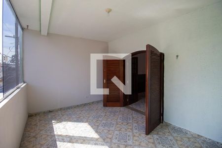 Sala / Varanda de apartamento para alugar com 1 quarto, 80m² em Jardim das Oliveiras, Itaquaquecetuba