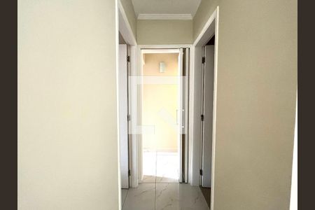 Corredor de apartamento à venda com 3 quartos, 77m² em Saúde, São Paulo