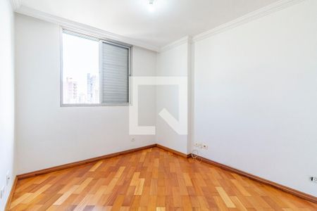 Quarto 2 de apartamento para alugar com 3 quartos, 125m² em Cerqueira César, São Paulo