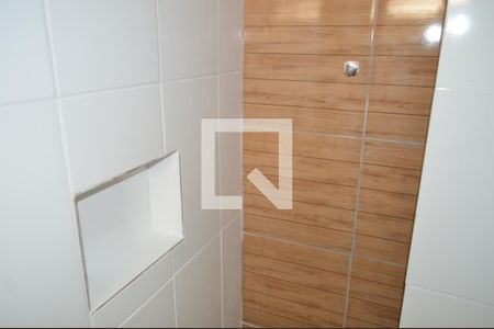 Banheiro de kitnet/studio à venda com 1 quarto, 27m² em Liberdade, São Paulo