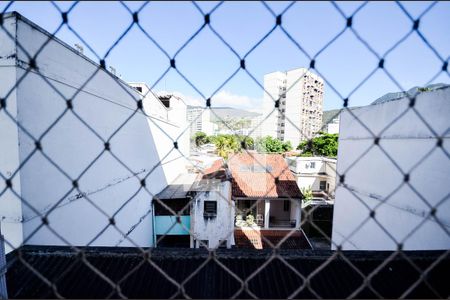 Vista da Sala de apartamento à venda com 2 quartos, 63m² em Grajaú, Rio de Janeiro