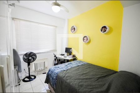 Quarto de apartamento à venda com 2 quartos, 63m² em Grajaú, Rio de Janeiro