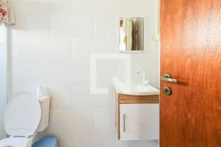 Casa de condomínio para alugar com 70m², 2 quartos e 1 vaga Casa de condomínio para alugar com 70m², 2 quartos e 1 vagaBanheiro da suíte