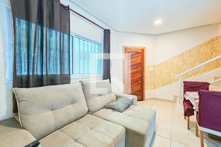 Sala de casa de condomínio para alugar com 2 quartos, 70m² em Enseada, Guarujá