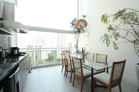 Apartamento para alugar com 3 quartos, 138m² em Vila Andrade, São Paulo