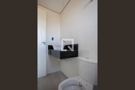 Banheiro da Suíte de apartamento à venda com 3 quartos, 75m² em Santa Monica, Belo Horizonte