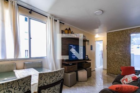 Sala de apartamento para alugar com 2 quartos, 48m² em Jardim Marica, Mogi das Cruzes