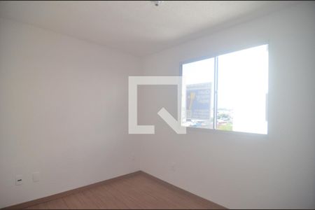 Quarto 2 de apartamento à venda com 2 quartos, 42m² em Estância Velha, Canoas