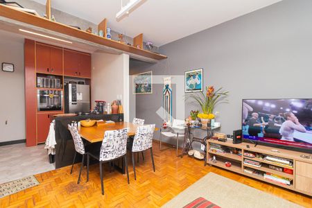 Sala de apartamento à venda com 2 quartos, 86m² em Bela Vista, São Paulo